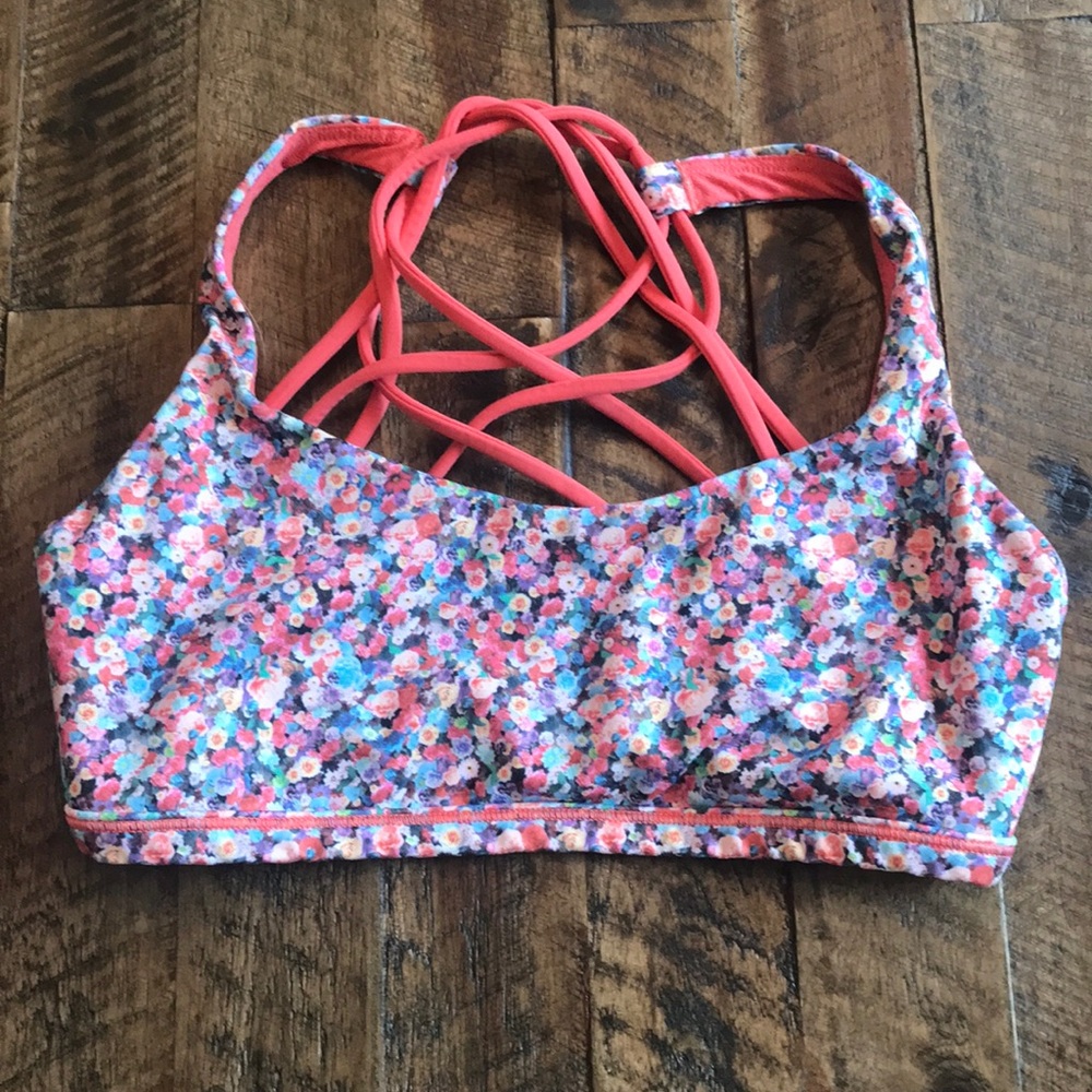 Lululemon free to be bra